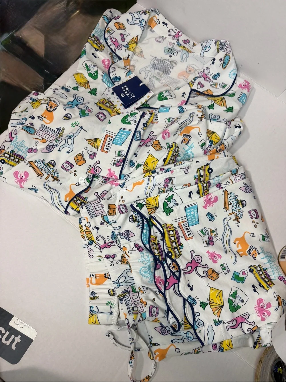 Roller Rabbit x Target Road Piece Pajama Set Button-Front Long Sleeve Graphic M - Picture 6 of 9